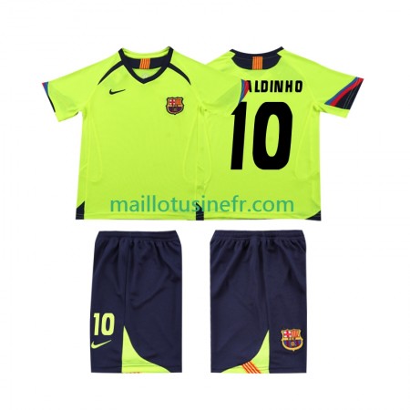 Maillot de Foot FC Barcelone RONALDINHO 10 2006 Extérieur Retro 2005 - Enfant Maillot de Foot FC Barcelone RONALDINHO 10 2006 Extérieur Retro 2005 - Enfant